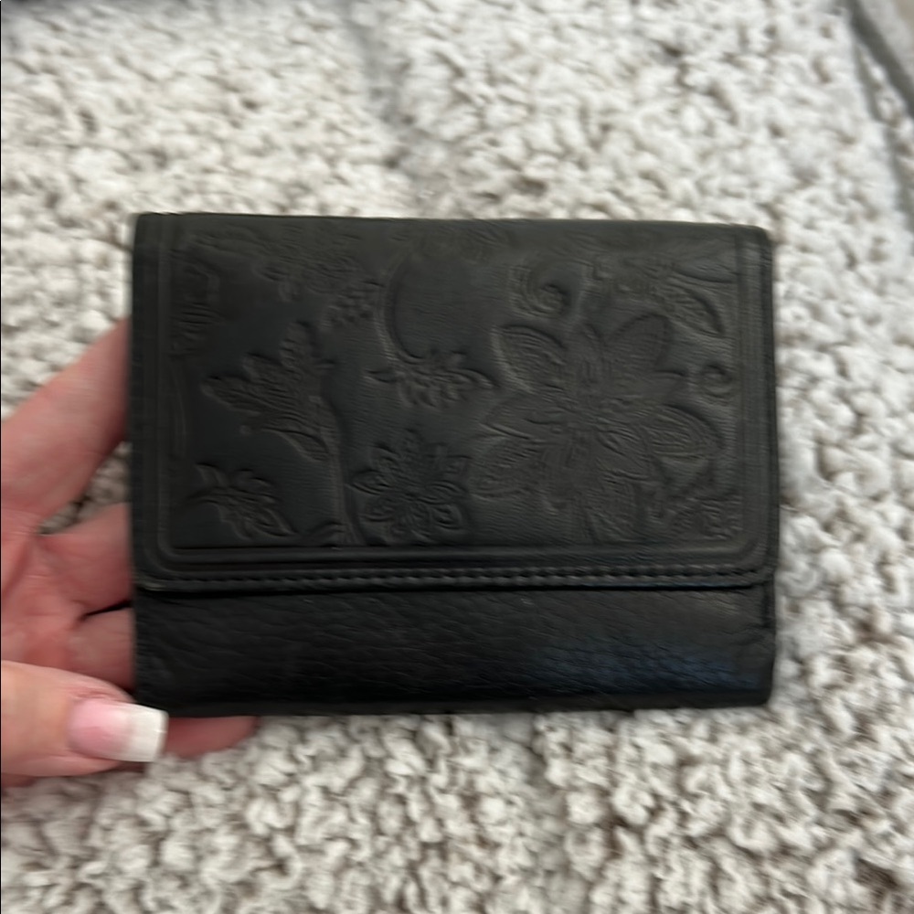 Fossil Black Floral Dress Embossed Wallet